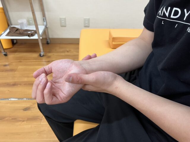 腱鞘炎の原因とセルフケアでできる治し方