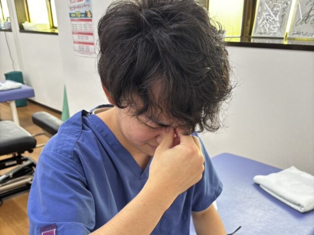 眼精疲労に効果的なツボについて